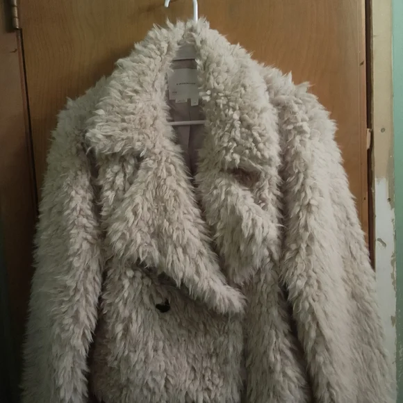 Anthropologie Cream Faux Fur Teddy Jacket Size XXS Faux Fur And Polyester Fabri - Picture 11 of 12